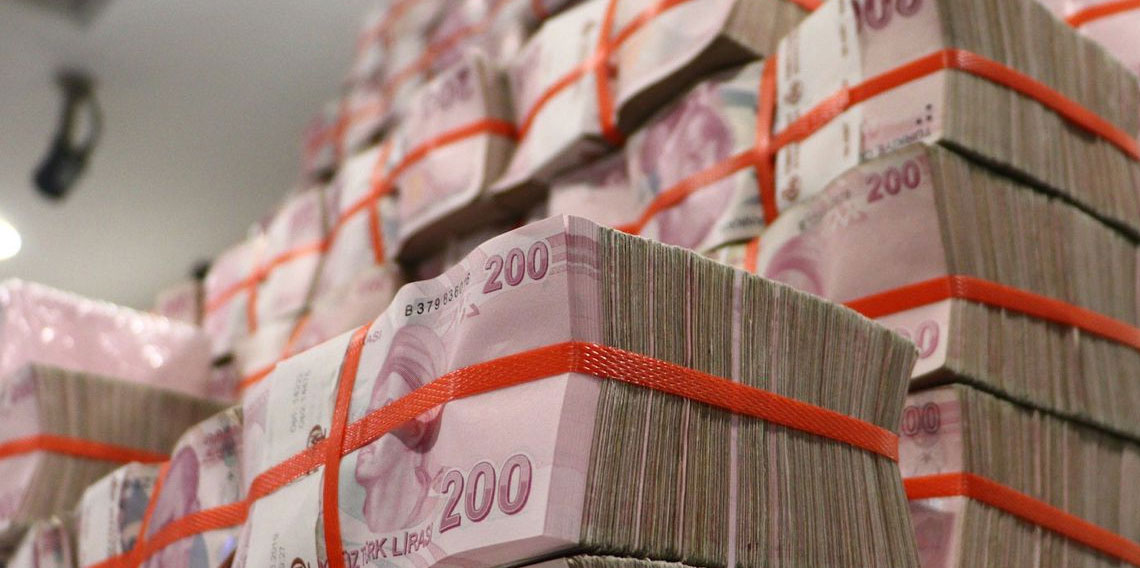 Tek bir kağıtla 60 milyon kazandılar!