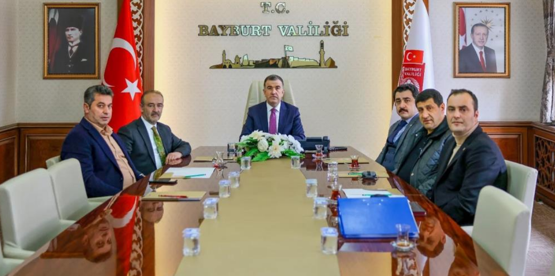 Bayburt’ta Sanayi ve Doğal Taş Fabrikası Toplantılarıyla Gelecek Planlandı