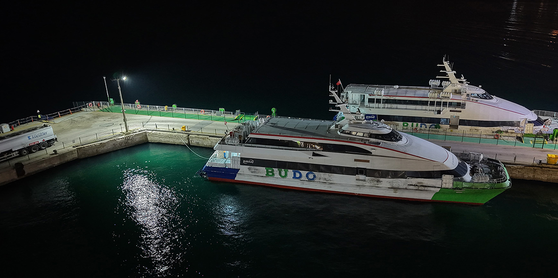 Bursa-İstanbul deniz otobüsü seferlerine olumsuz hava engeli