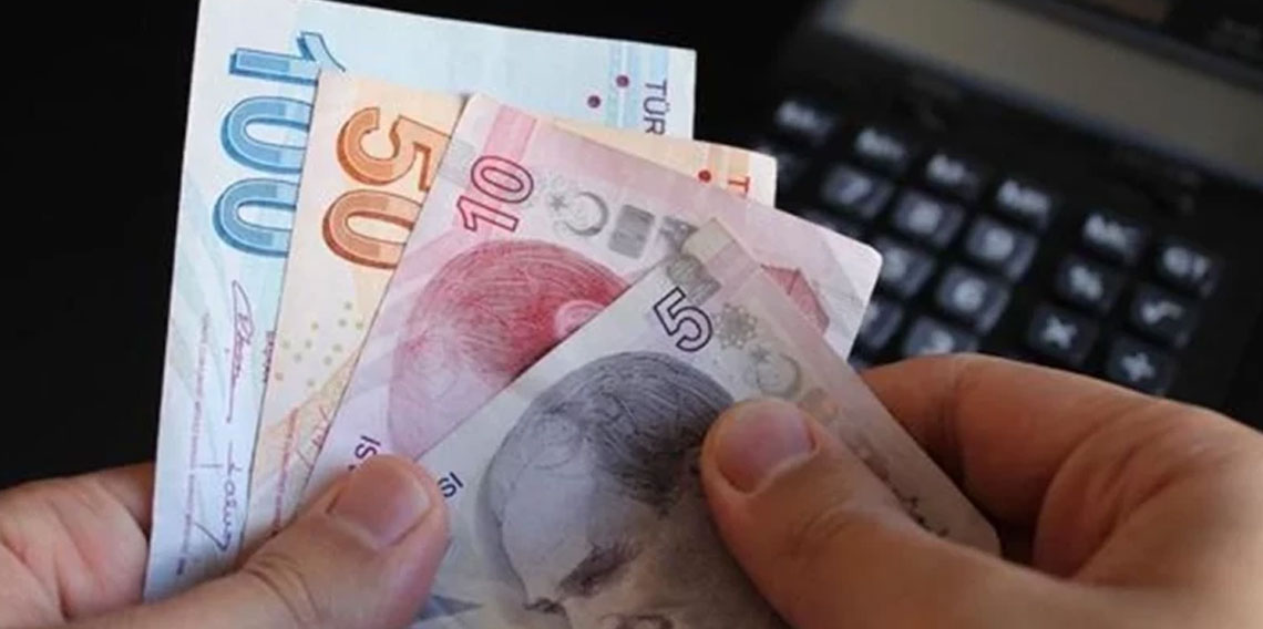 Memur-Sen'den hükümete seyyanen zam çağrısı!