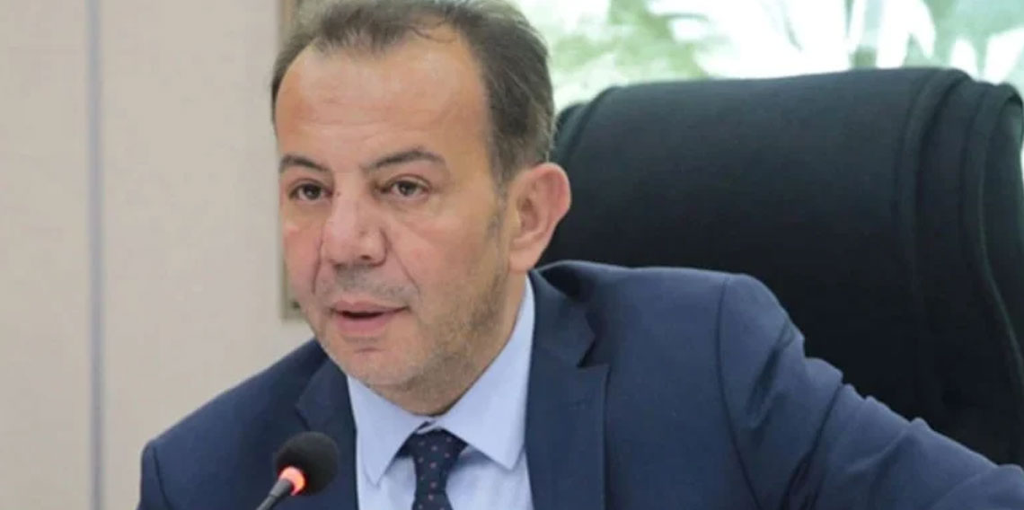 Bolu Belediyesi'ne operasyon: Jandarma arama yapıyor