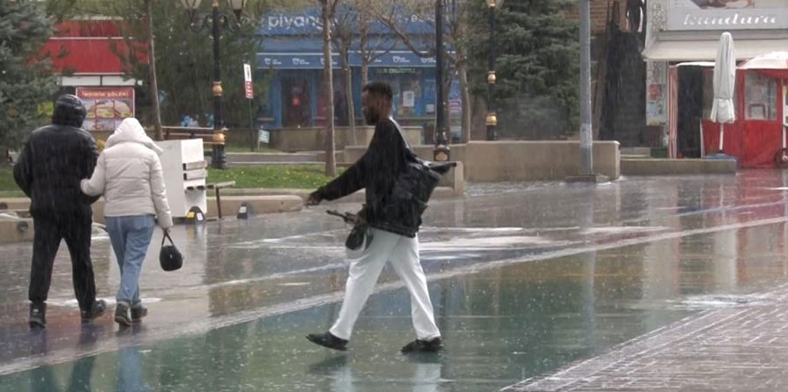Bolu'da sağanak yağış etkili oldu
