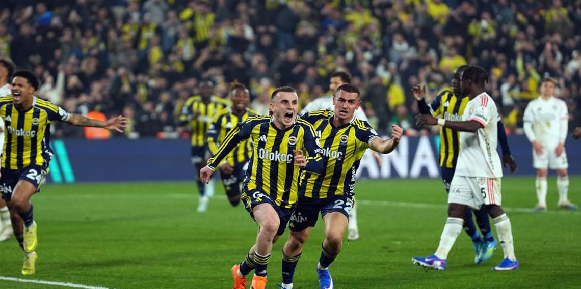 Fenerbahçe, lider Galatasaray ile puan farkını 1’e indirdi