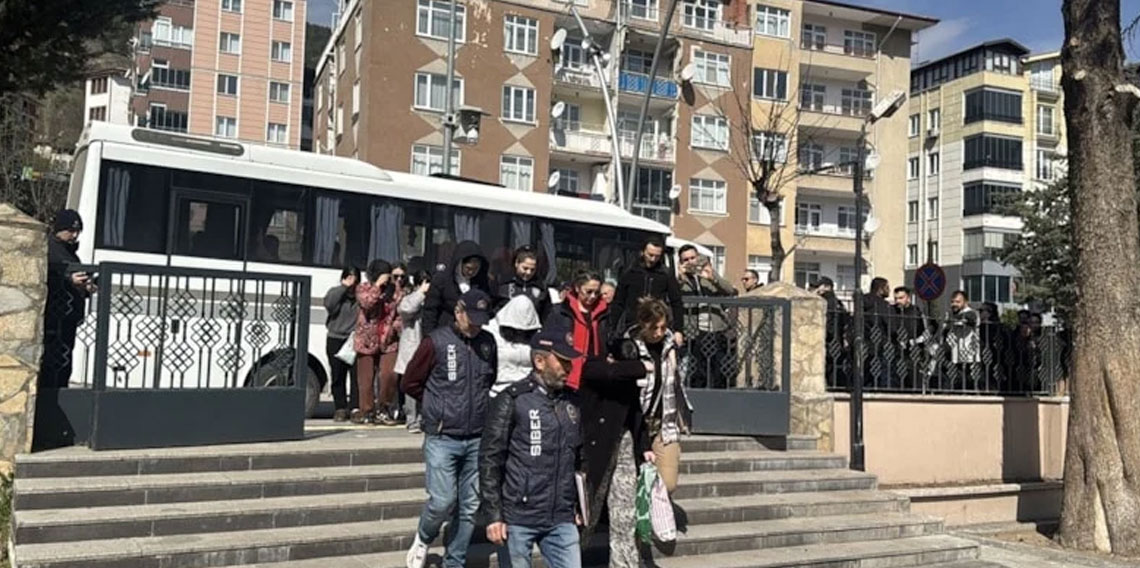 Tokat'ta 2,4 milyar liralık bahis operasyonu: 64 gözaltı