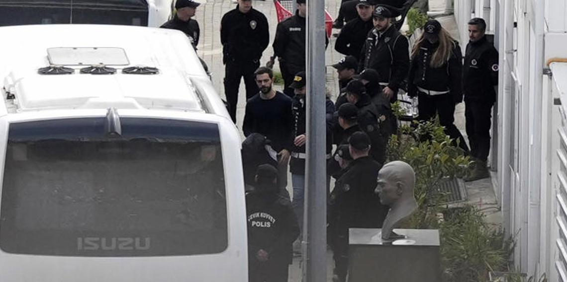 Ünlüler saç ve kan örnekleri alınmak üzere Adli Tıp Kurumu'na getirildi