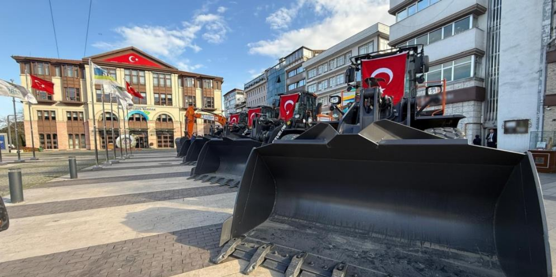 Ordu Büyükşehir Belediyesi’ne 5 Yeni Ağır İş Makinesi
