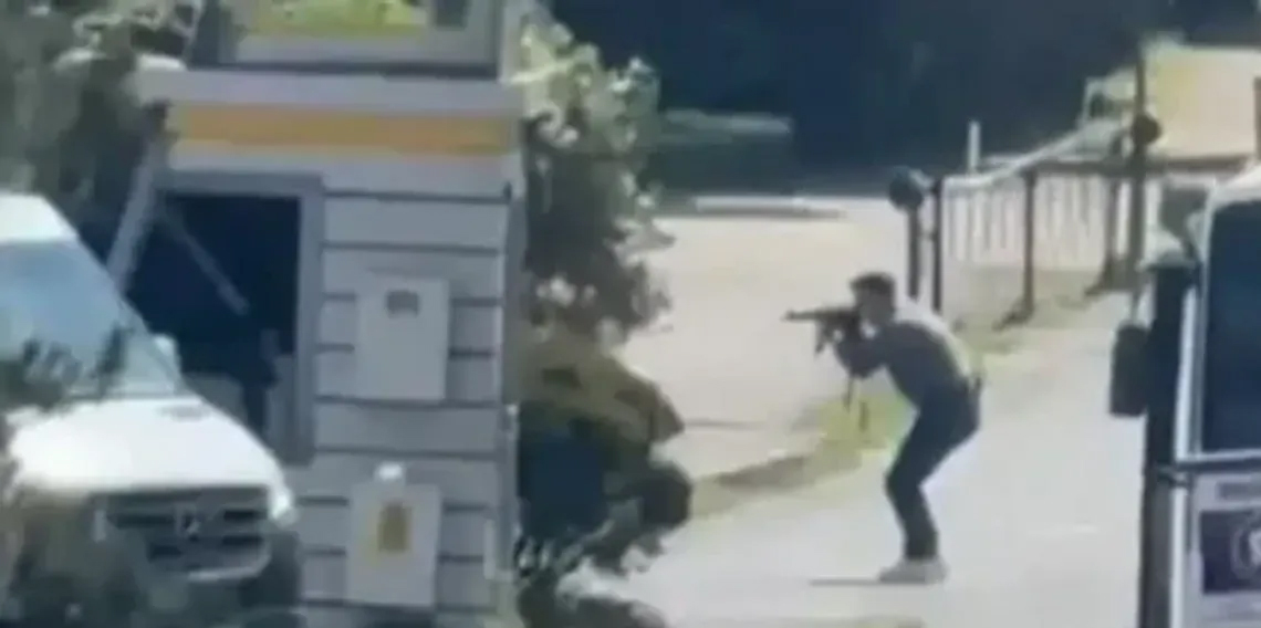 İsrail Konsolosluğu önünde polislerle çatışmaya giren 3 teröristin kimlikleri belli oldu