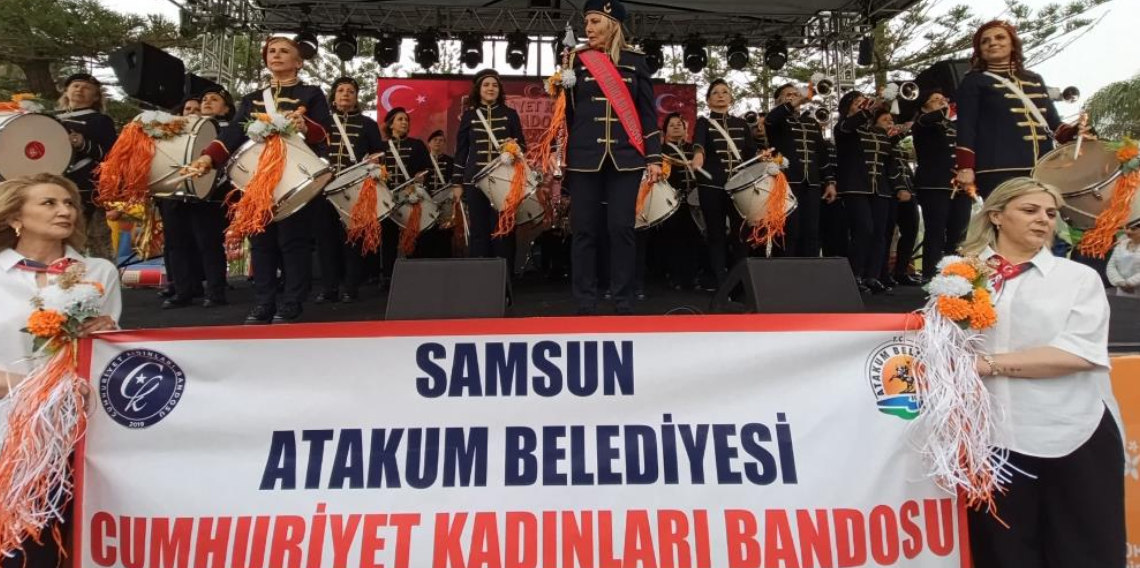 Atakum Kadın Bandosu Adana Portakal Çiçeği Festivali’nde Ritim Şov Yaptı