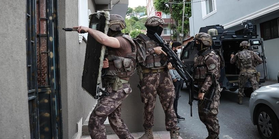 İstanbul’da DEAŞ’la bağlantılı 17 kişi yakalandı