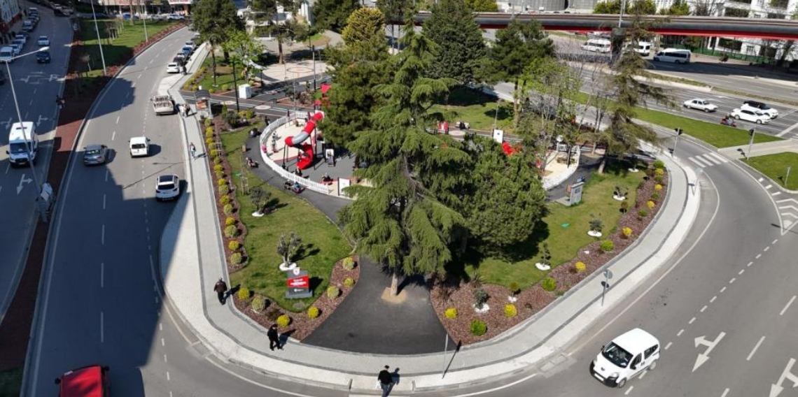 Samsun Gençlik Parkı ve Kavşağı Yenilendi. Trafik Rahatladı, Park Modern Yüzüne Kavuştu