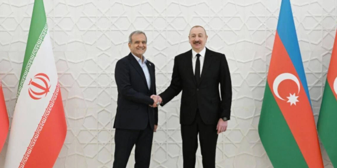 Aliyev, Pezeşkiyan’ı ateşkes dolayısıyla tebrik etti