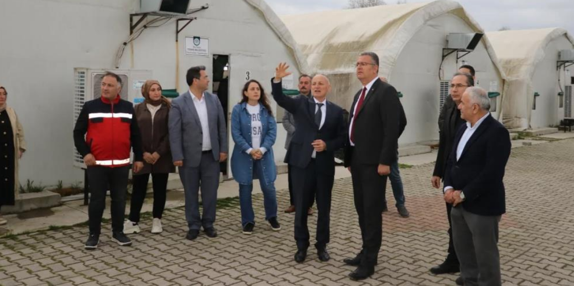 Kadın üreticiler, istiridye mantarından turşu ve köfte yaptı