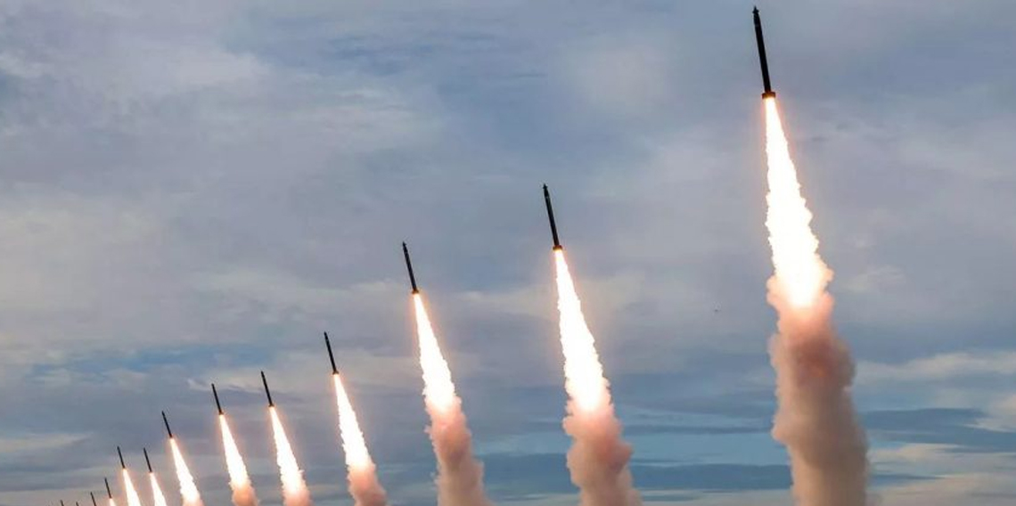 Kuzey Kore, Doğu Denizi istikametine çok sayıda füze fırlattı