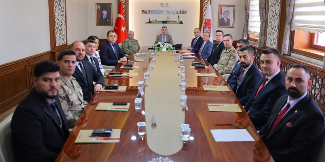 Bayburt'ta güvenlik ve asayiş tedbirleri değerlendirildi