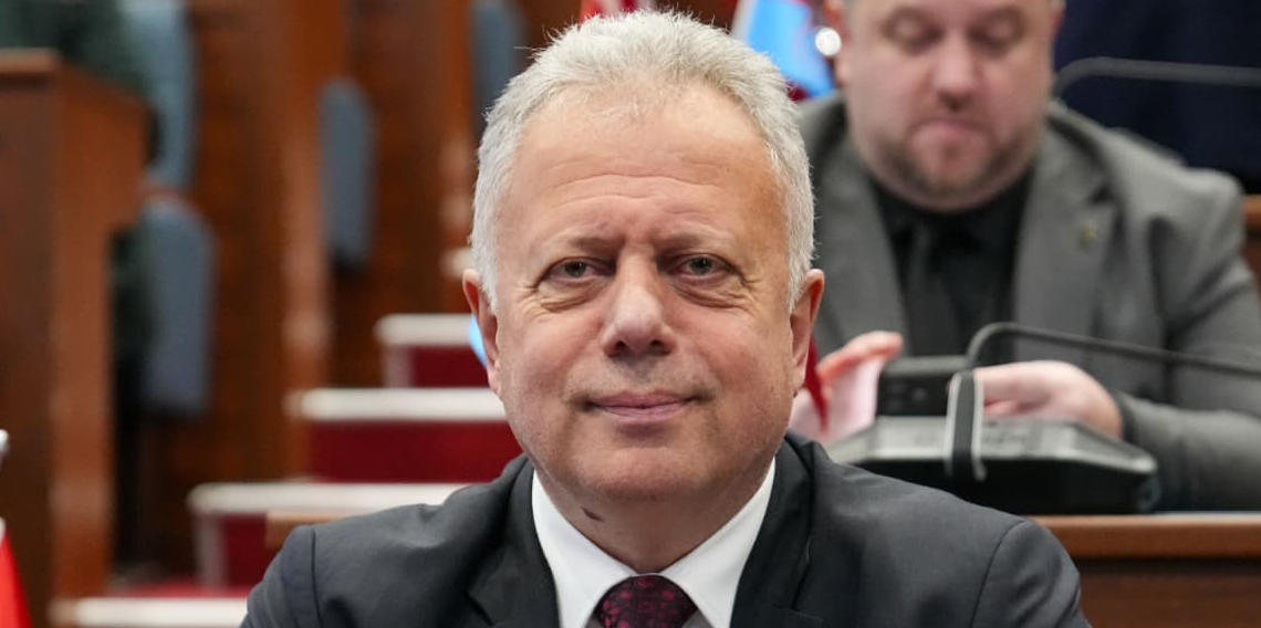 Cüneyit Zorlu: Borç Bilgisi Meclise Net Verilmeli