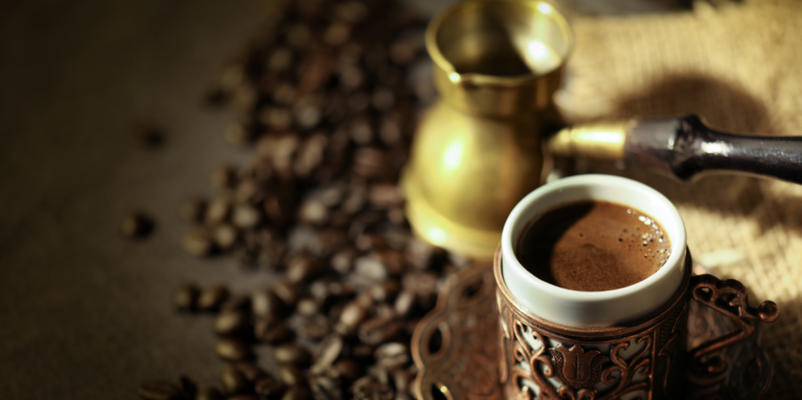 Türk Kahvesinin Damağımızdaki  500 Yıllık Destanı ve 40 Yıl Hatırın Hikayesi