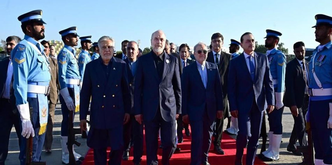 İran heyeti Pakistan’dan ayrıldı