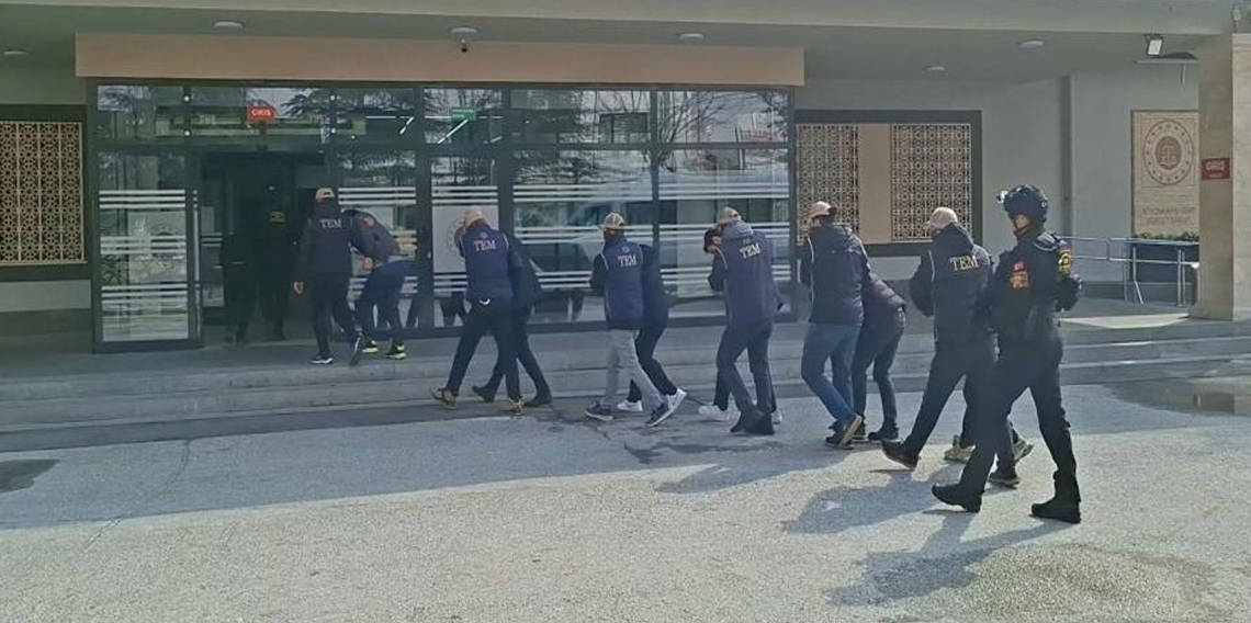 DEAŞ'a yönelik operasyonda yakalanan 7 kişiden 5'i tutuklandı