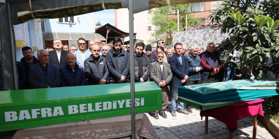 Samsun'da iki kardeş yan yana toprağa verildi