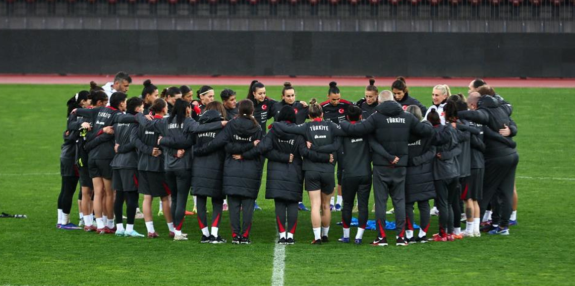 Kadın A Milli Takımı, İsviçre karşısında