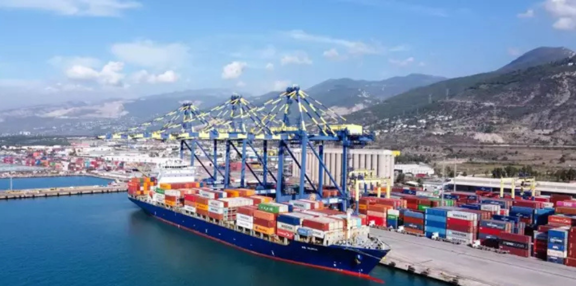 Çin Ticareti Dibe Vurdu