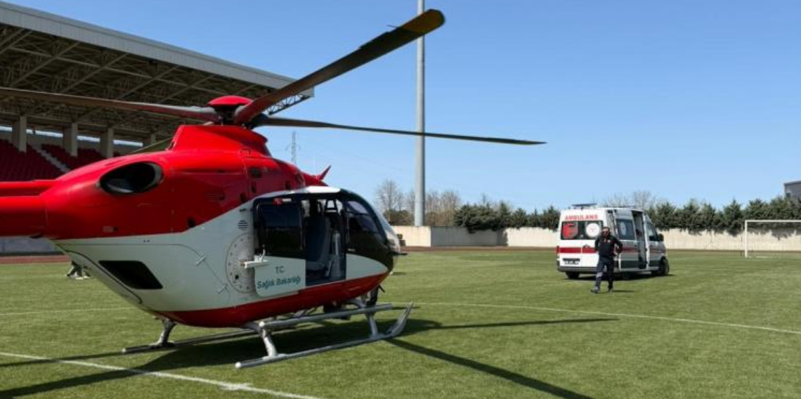 Samsun’da zamanla yarış: Solunum sıkıntısı yaşayan bebek ambulans helikopterle kurtarıldı