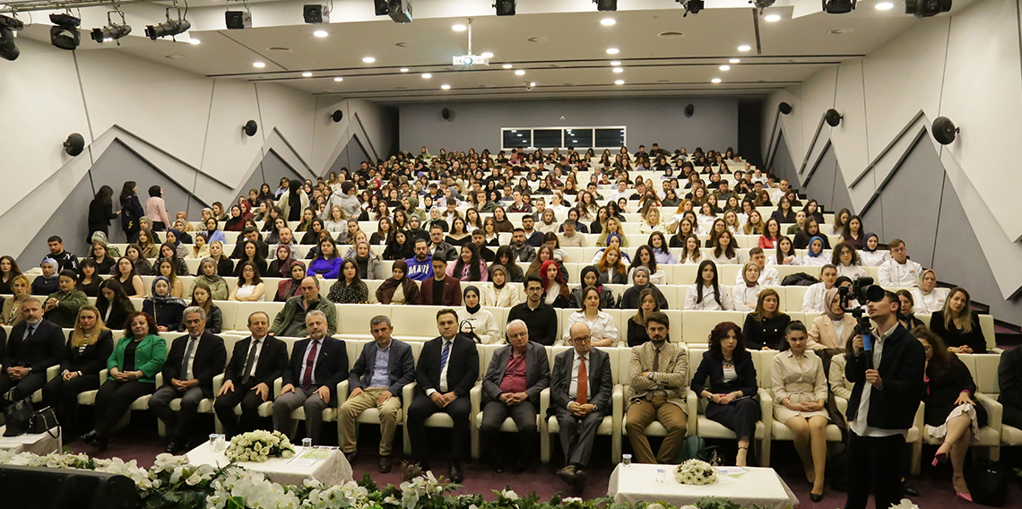 Avrasya Üniversitesi’nde Gastronomi Zirvesi Başladı!