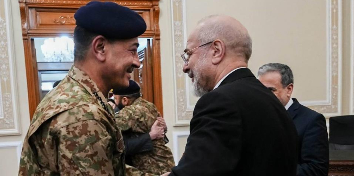 Pakistan Genelkurmay Başkanı Munir, Galibaf ile görüştü