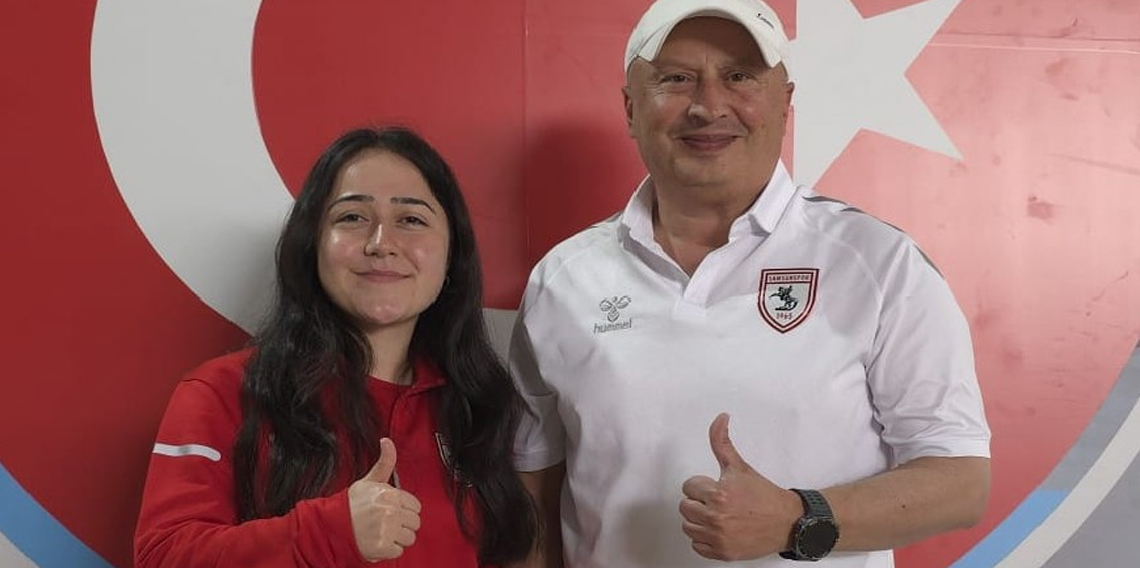 Selma Kalanç milli formayla zirve peşinde