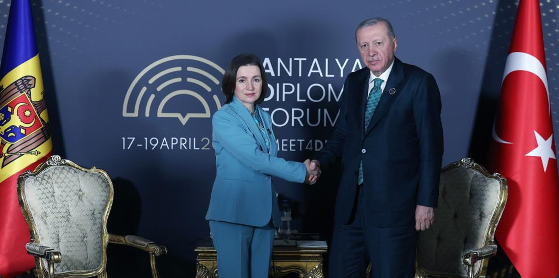 Erdoğan, Moldova Cumhurbaşkanı Sandu ile bir araya geldi