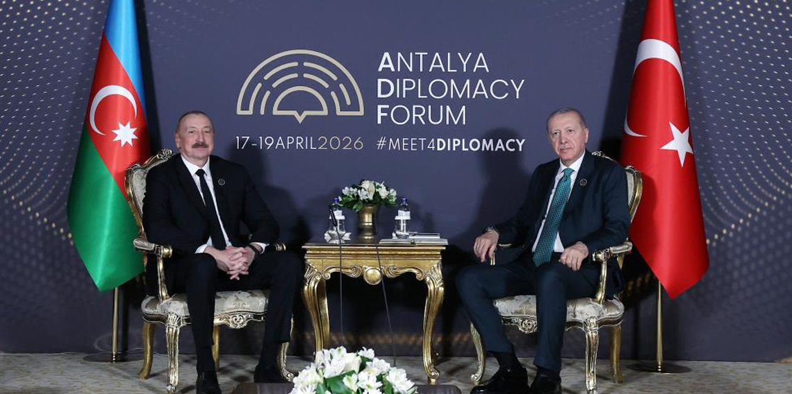 Erdoğan, Azerbaycan Cumhurbaşkanı Aliyev ile bir araya geldi