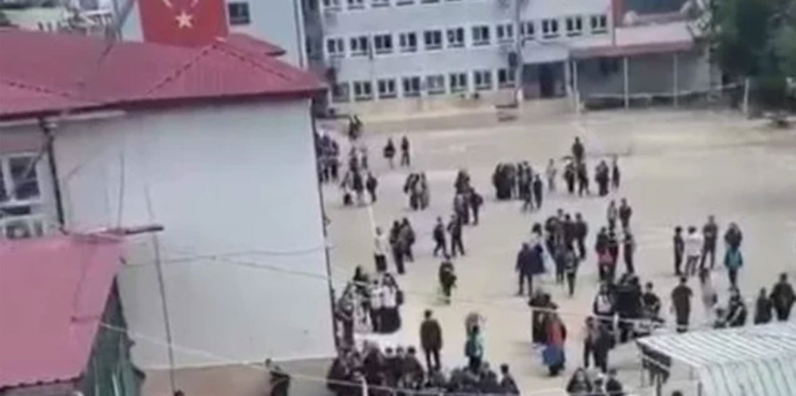 Okul çevresindeki silah sesleri paniğe neden oldu