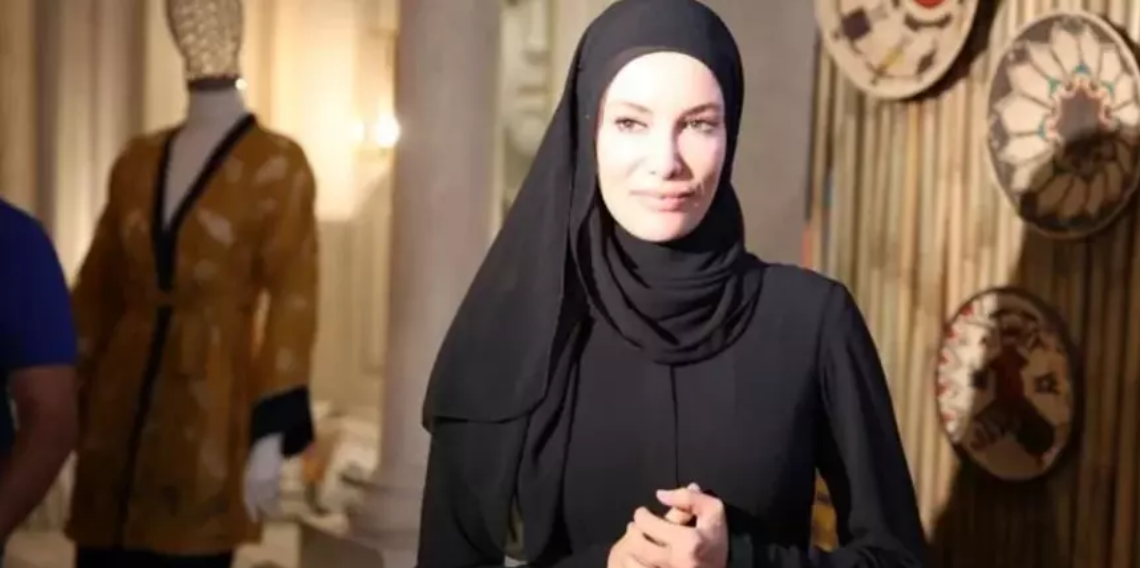 Gamze Özçelik setlere döndü! Operasyon Alesta’dan ilk kareler olay oldu