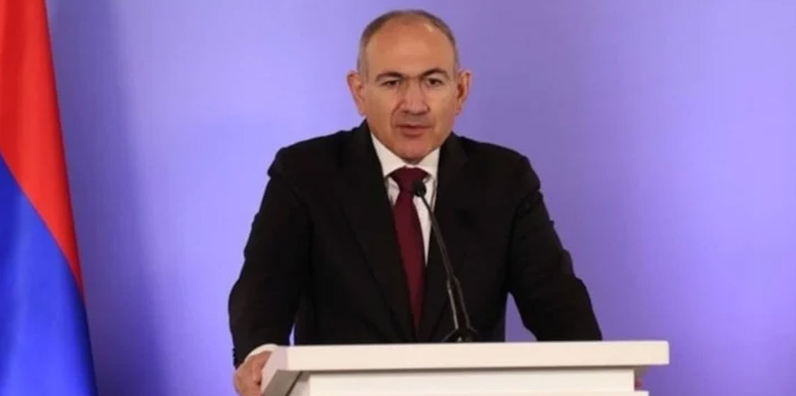 Nikol Paşinyan’dan Karabağ mesajı: Anayasa değişmeli