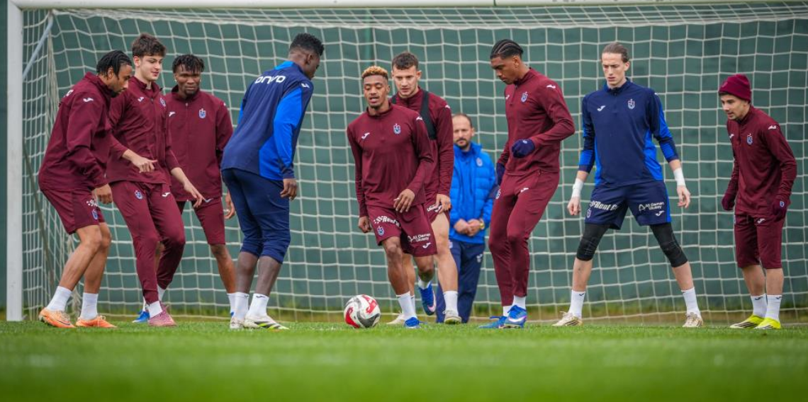 Trabzonspor, Samsunspor maçı için hazır: Kupa öncesi son antrenman tamamlandı