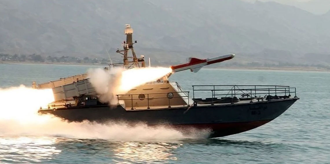 İran, Umman açıklarında bir konteyner gemisini uyarı bile yapmadan vurdu