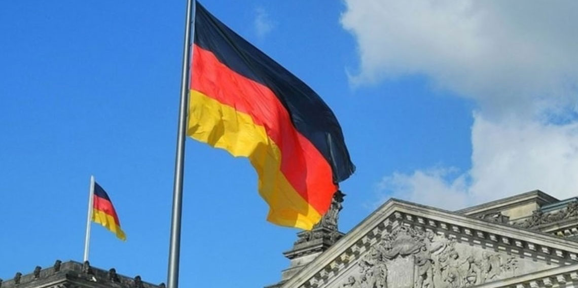 Almanya, Hürmüz'e mayın arama gemisi gönderiyor