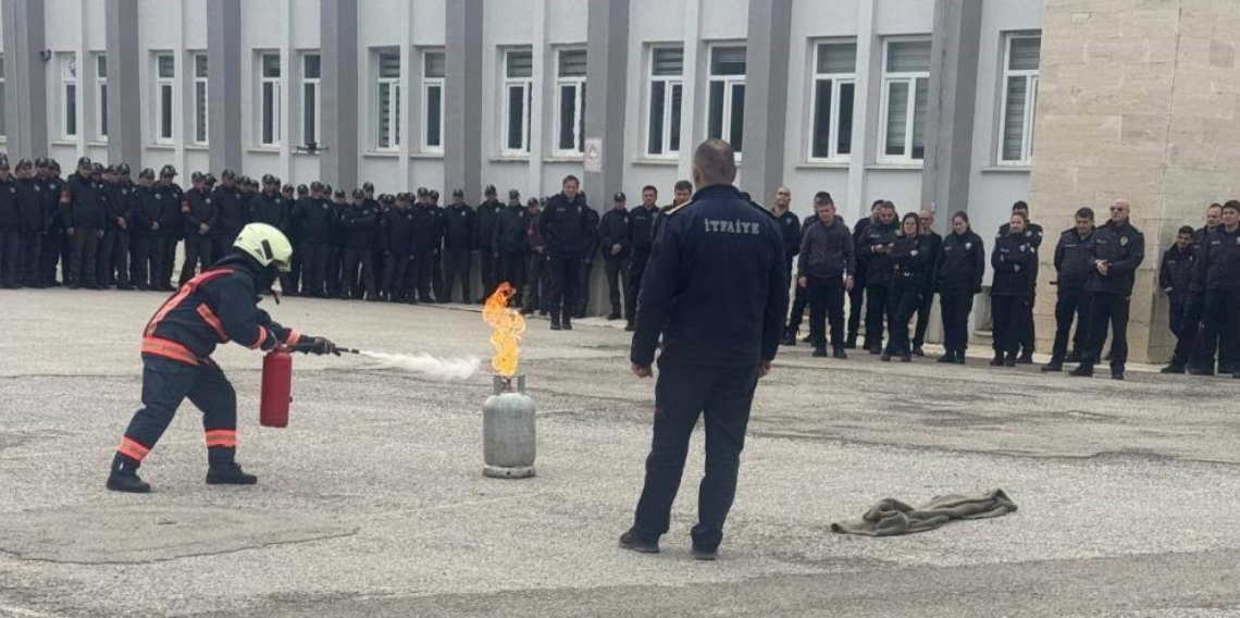 Bayburt POMEM’de Yangın Tatbikatı: Öğrencilere Hayati Müdahale Eğitimi