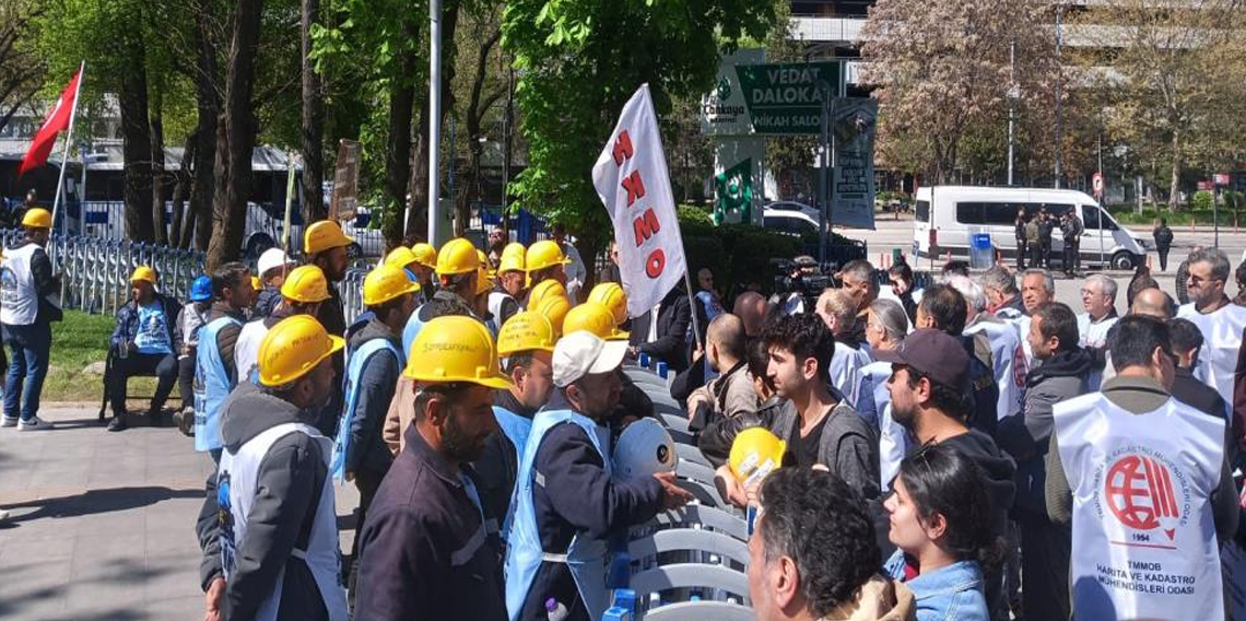  5 aydır maaş alamayan maden işçilerinin açlık grevi sürüyor