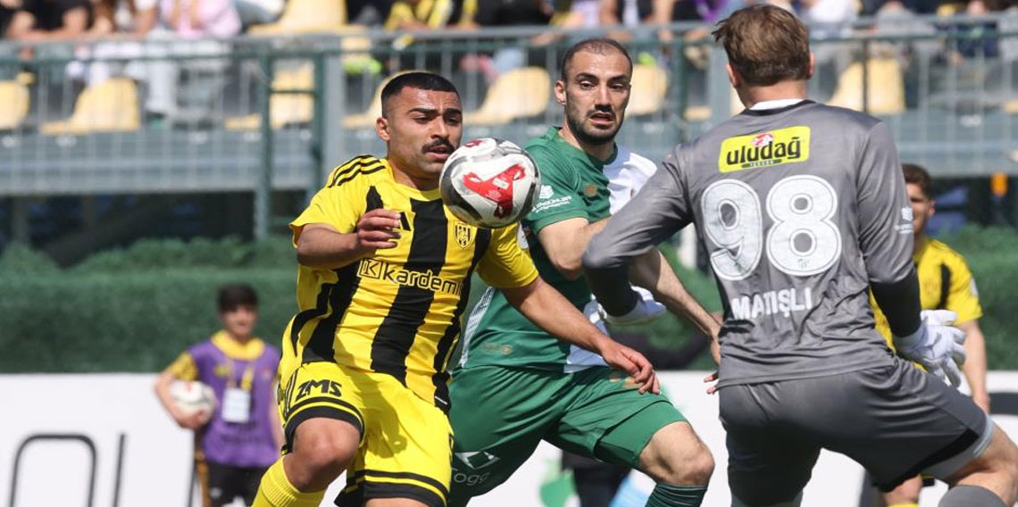 Bursaspor Farklı Kazandı