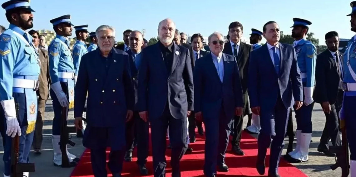 İranlı heyet Pakistan’dan ayrıldı