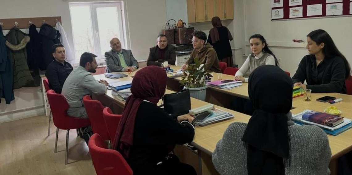 Aydıntepe’de öğretmenlerle “öz değerler” buluşması: Eğitimde milli ve manevi vurgu