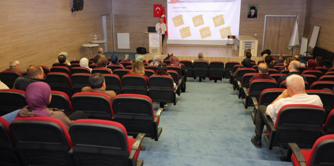 Bayburt’ta sağlık personeline iş sağlığı ve güvenliği eğitimi verildi