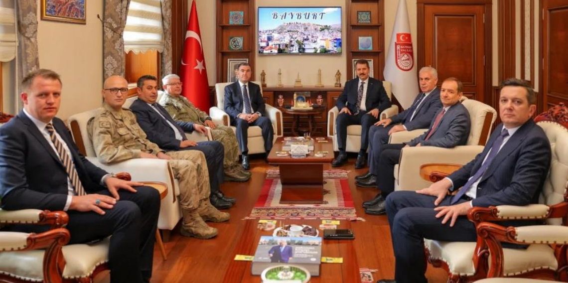 Milli Savunma Bakan Yardımcısı Ayhan’dan memleketi Bayburt’a ziyaret
