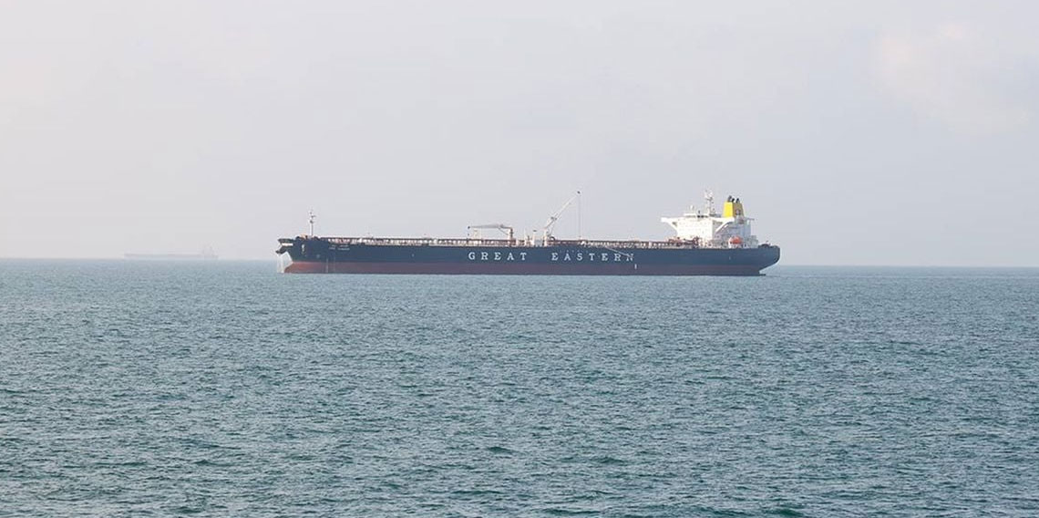 Savaşın başlamasından bu yana bir ilk! LNG tankeri Hürmüz Boğazı’nı geçti