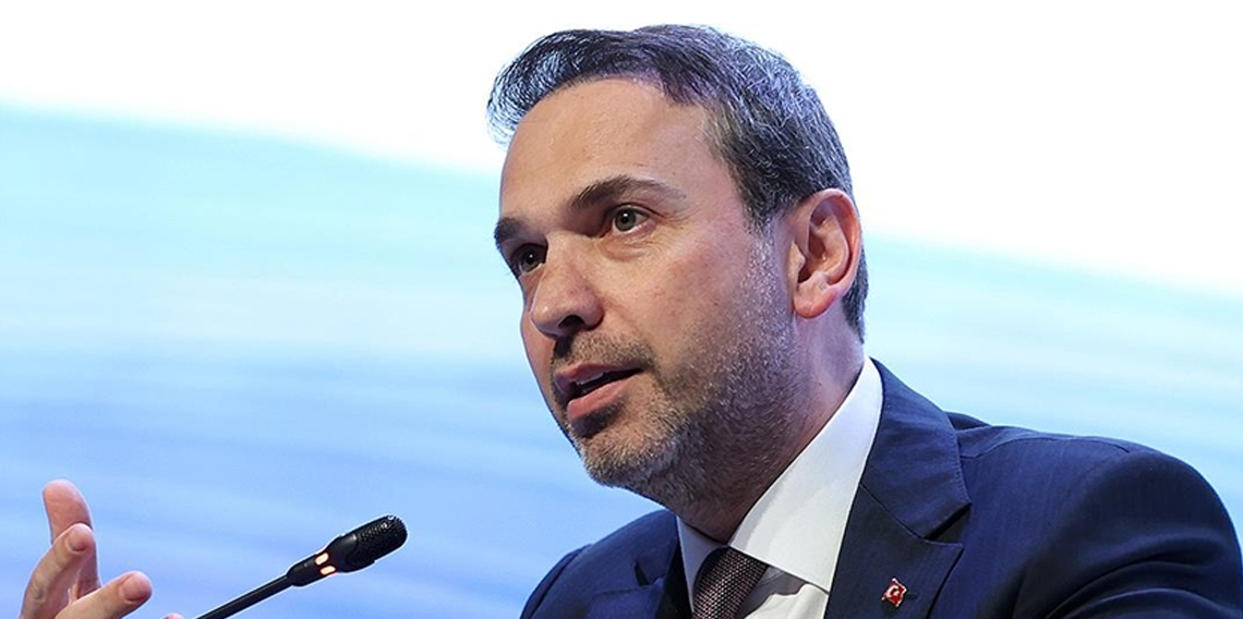 Bakan Bayraktar’dan CHP Genel Başkanı Özel’e cevap