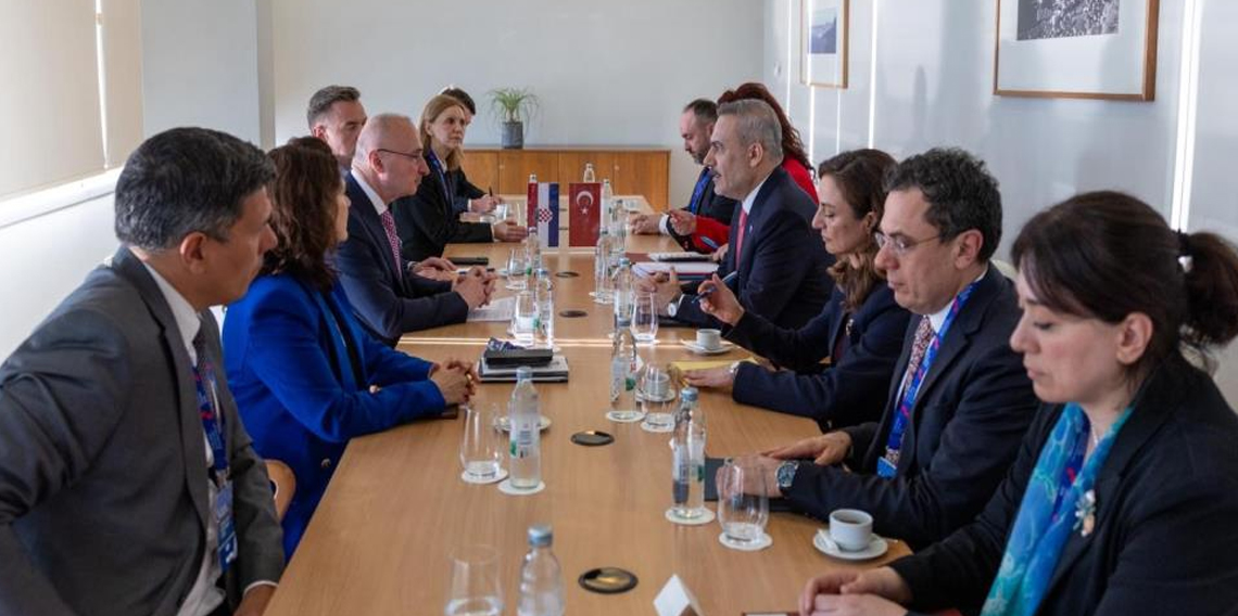 Dışişleri Bakanı Fidan, Hırvat mevkidaşı Grlic-Radman ile bir araya geldi