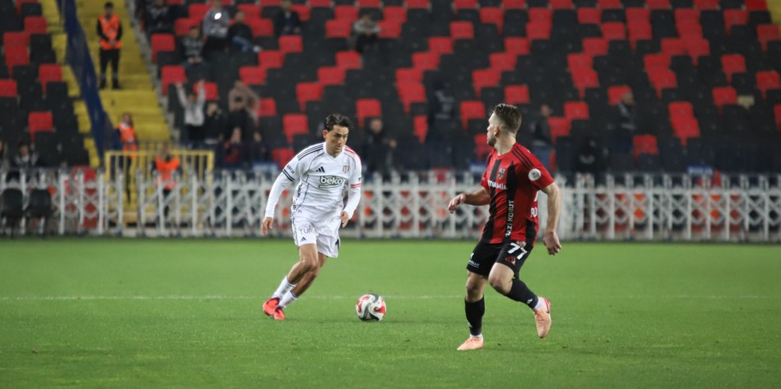Beşiktaş deplasmanda kazanmayı bildi
