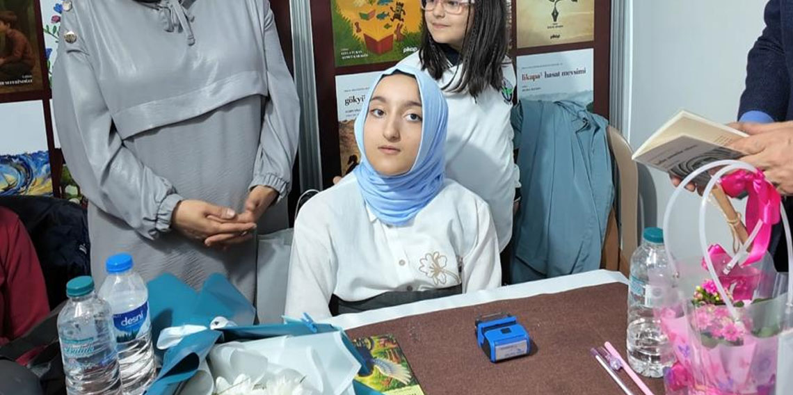 ‘Miray kuş’ imza gününde