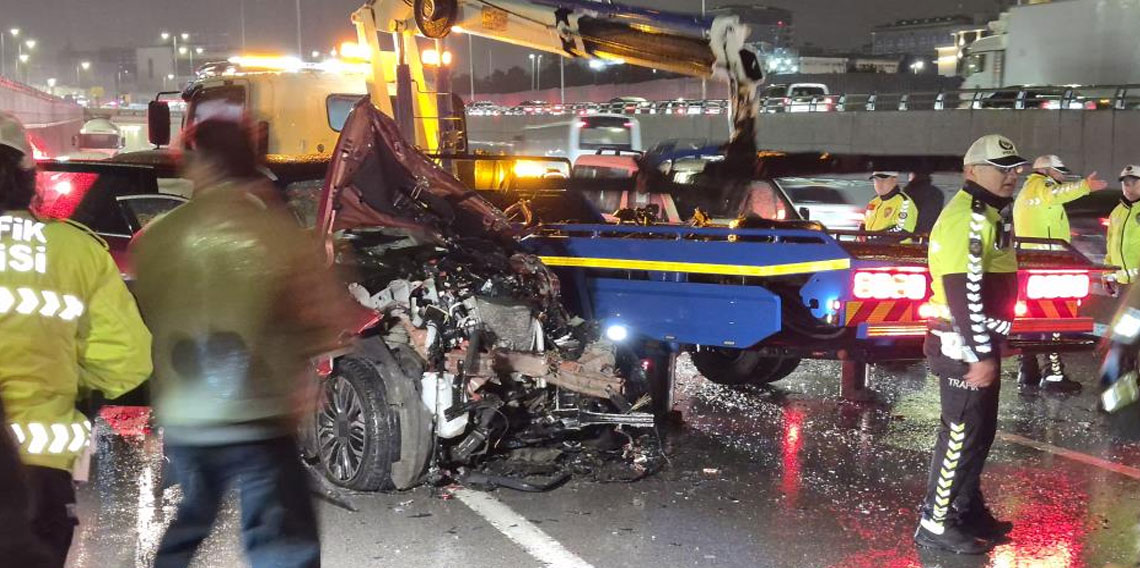 Ankara'da zincirleme kaza: 3'ü ağır 8 yaralı